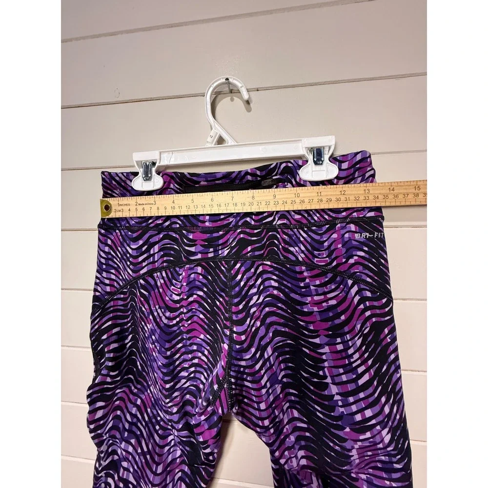 Nike Running Dri-FIT‎ Athletic Leggings Purple Abstract Print Cropped Womens M